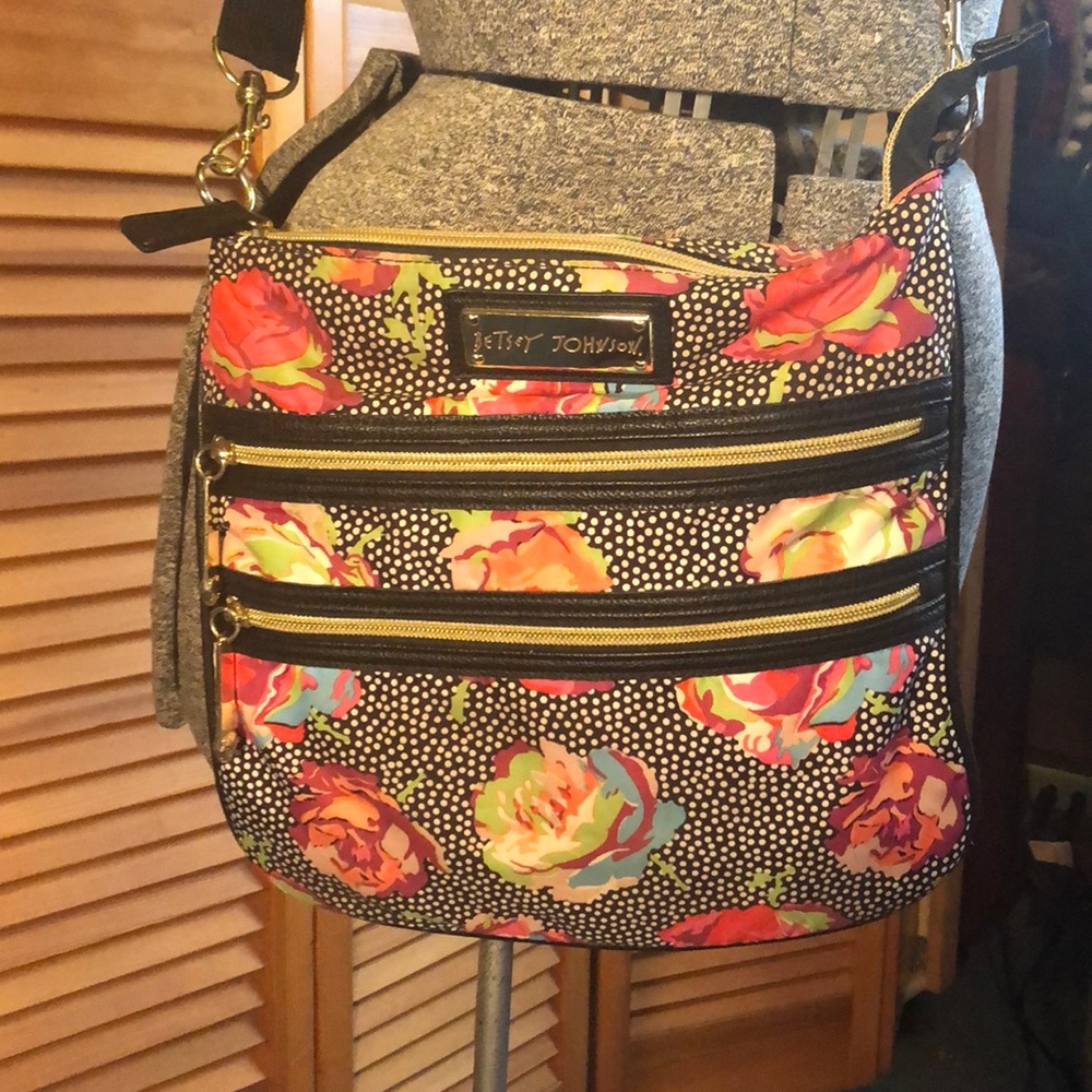 Betsy Johnson shoulder bag